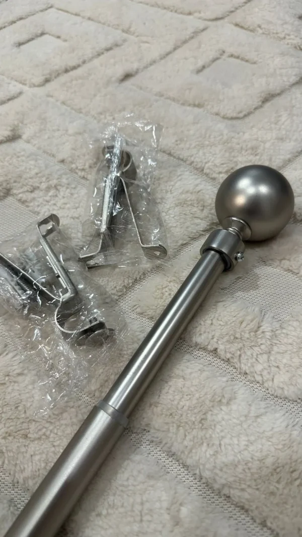 Barral Porta-cortinas de Metal Extensible Pelotita Fino